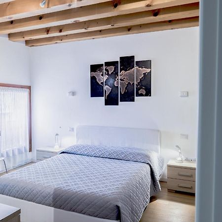 Apartamento Vicolo J. Da Ponte - Bassano Centro Storico Bassano del Grappa Exterior foto