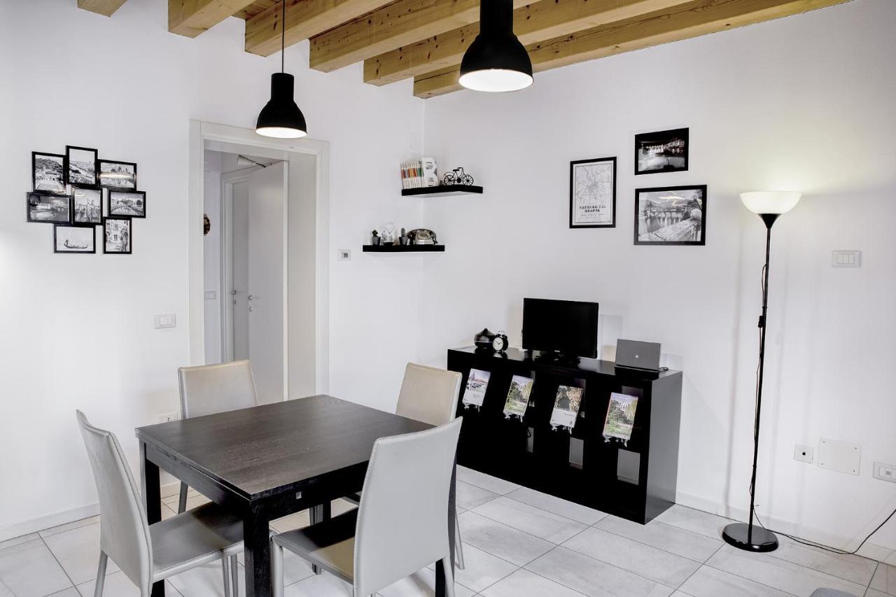 Apartamento Vicolo J. Da Ponte - Bassano Centro Storico Bassano del Grappa Exterior foto